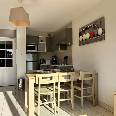 100 - Duplex 6p Avec Piscine Collective. *